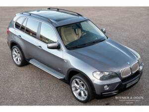 Bild 2/26 von BMW X5 xDrive48i (2007)