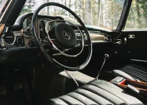 Image 2/5 of Mercedes-Benz 280 SL (1969)