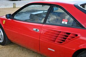 Image 22/50 of Ferrari Mondial 8 (1981)