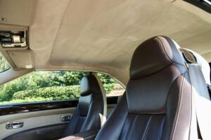 Image 16/50 de Bentley Azure (2008)