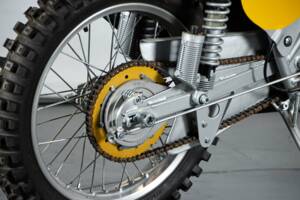 Immagine 24/50 di SWM DUMMY (1975)