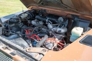 Image 29/33 of Land Rover Defender 110 (1983)