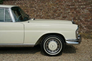 Bild 29/50 von Mercedes-Benz 280 SE (1968)