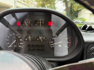 Image 22/25 of Alfa Romeo 2.0 Spider (1992)