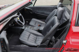 Afbeelding 4/44 van Ferrari 328 GTS (1987)