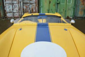 Image 18/50 of Elva Courier (1963)