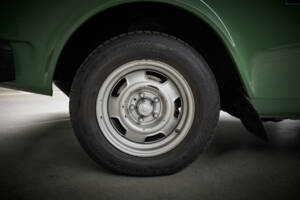 Immagine 34/98 di Volvo 244 DL (1975)