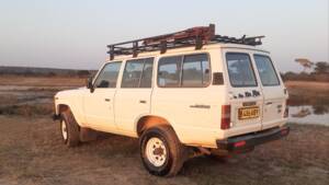 Image 57/61 of Toyota Land Cruiser FJ 62 (1989)