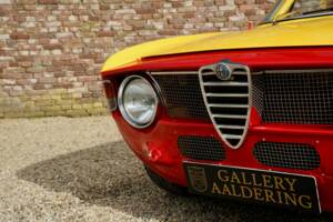 Afbeelding 36/50 van Alfa Romeo Giulia 1600 Sprint GT (1965)