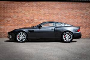 Bild 2/50 von Aston Martin V12 Vanquish S (2005)