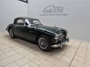 Image 1/17 de Austin-Healey 3000 Mk III (BJ8) (1966)