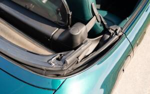 Bild 27/39 von BMW Z3 1.8 (1998)