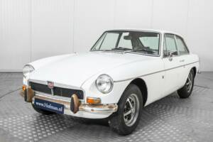Afbeelding 17/50 van MG MGB GT (1972)
