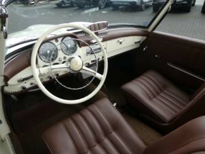 Afbeelding 9/29 van Mercedes-Benz 190 SL (1956)