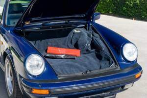 Bild 41/48 von Porsche 911 Carrera 3.2 (1984)
