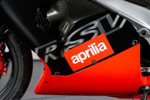 Bild 24/50 von Aprilia RSV 1000 V60 (1999)