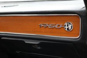 Image 24/50 of Alfa Romeo 1750 Berlina (1971)