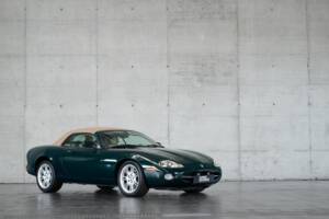 Bild 17/50 von Jaguar XK8 4.0 (2002)