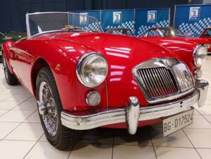 Image 7/57 of MG MGA 1600 (1960)