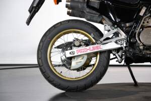 Image 21/38 de Honda NX 650 Dominator (1988)