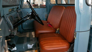 Image 9/12 of Toyota Land Cruiser FJ 45 (1967)