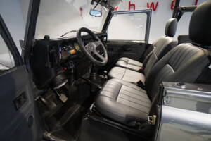 Bild 7/29 von Land Rover 90 (1988)