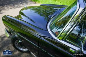 Image 13/52 of Mercedes-Benz 220 SE b (1963)