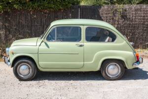 Image 4/22 of SEAT 600 E (1971)