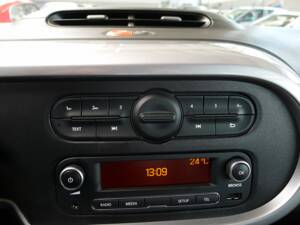 Imagen 4/39 de Renault Twingo 1.0 SCe 65 (2022)