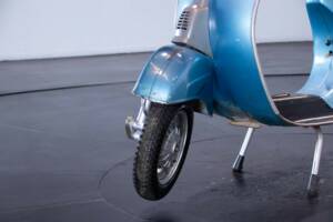 Bild 38/42 von Piaggio Vespa 50 Special (1972)