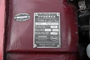 Image 25/26 of Peugeot 504 Convertible (1974)