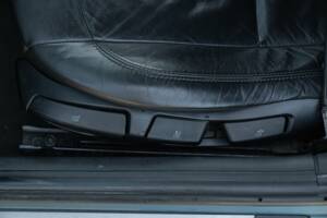 Immagine 25/49 di BMW Z4 2.2i (2004)