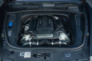 Image 15/15 of Porsche Cayenne Turbo (2008)