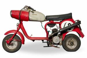 Image 3/4 of Innocenti DUMMY (1953)