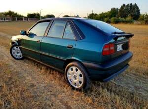 Image 4/18 of Lancia Delta HF Turbo (1994)