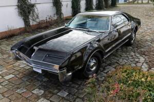 Bild 1/8 von Oldsmobile Toronado (1966)