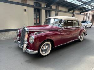 Bild 19/74 von Mercedes-Benz 300 b Cabriolet D (1955)