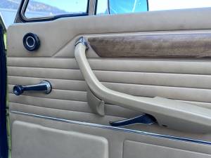 Image 22/39 de BMW 2002 (1974)