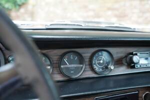 Image 38/50 of Volvo 1800 E (1972)