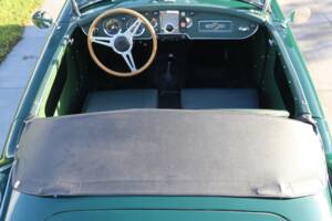 Image 41/50 of MG MGA Twin Cam (1959)