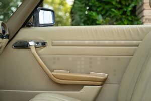 Imagen 44/50 de Mercedes-Benz 450 SL (1977)