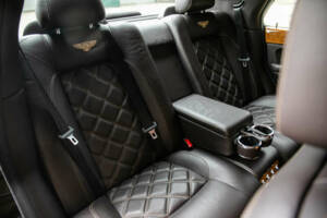 Bild 29/50 von Bentley Arnage T (2009)