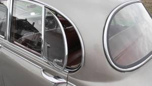 Bild 36/49 von Daimler V8-250 (1968)