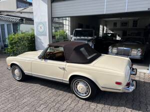Imagen 22/31 de Mercedes-Benz 280 SL (1969)