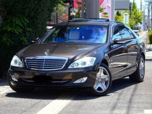 Bild 7/35 von Mercedes-Benz S 600 L (2008)