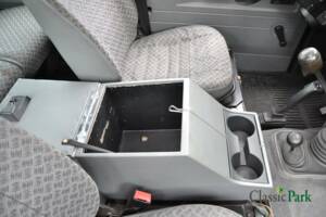 Afbeelding 43/50 van Land Rover Defender 110 Td5 (2000)