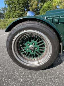 Image 58/134 of Lotus Seven (2000)