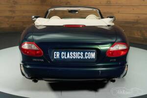 Bild 17/19 von Jaguar XK8 4.0 (1998)