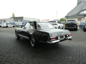 Imagen 6/30 de Mercedes-Benz 280 SL (1968)