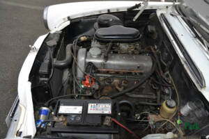 Image 41/47 of Mercedes-Benz 190 c (1963)